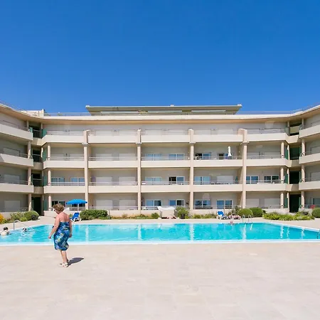 Apartment Quinta Da Barracuda By Golden Zenith *